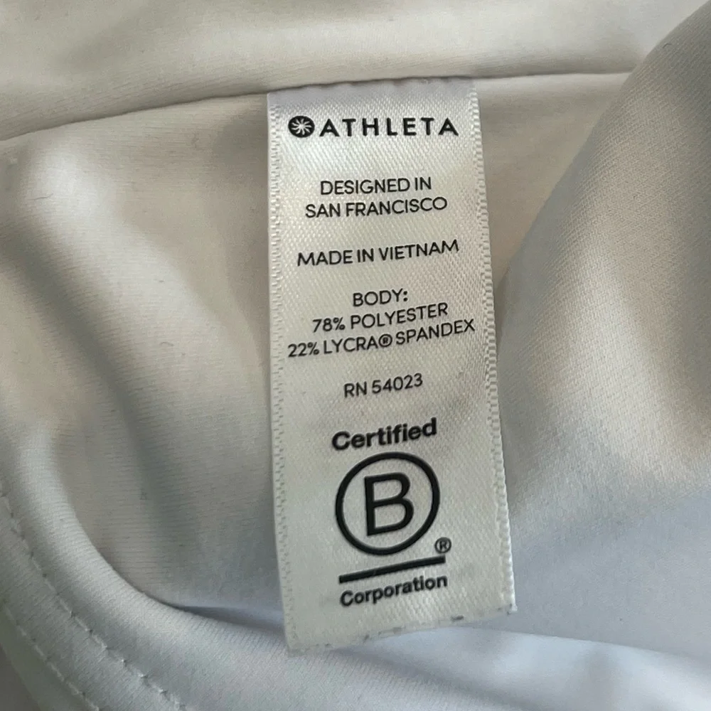 Athleta white lime